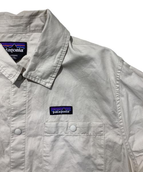 Patagonia（パタゴニア）Patagonia (パタゴニア) Lightweight All-Wear Hemp Coaches Jacket アイボリー サイズ:Mの古着・服飾アイテム