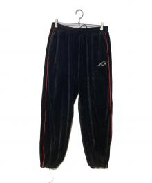FUBU（フブ）の古着「ベロアトラックパンツ」｜ブラック