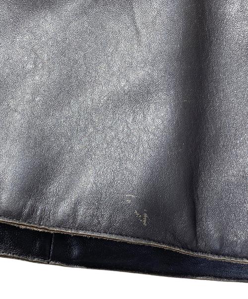 ARMANI COLLEZIONI（アルマーニ コレツィオーニ）ARMANI COLLEZIONI (アルマーニ コレツィオーニ) ラムスキンレザージャケット ブラウン サイズ:54の古着・服飾アイテム