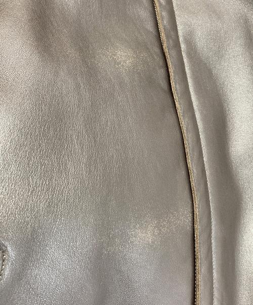 ARMANI COLLEZIONI（アルマーニ コレツィオーニ）ARMANI COLLEZIONI (アルマーニ コレツィオーニ) ラムスキンレザージャケット ブラウン サイズ:54の古着・服飾アイテム