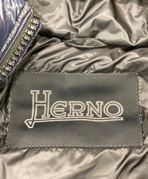HERNO（ヘルノ）HERNO (ヘルノ) グロッシーコーティング フーデッドダウンジャケット ネイビー サイズ:SIZE 50の古着・服飾アイテム