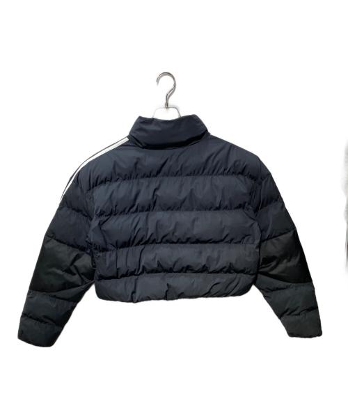 adidas（アディダス）adidas (アディダス) ショート シンセテックダウン パファージャケット ブラック サイズ:SIZE OTの古着・服飾アイテム