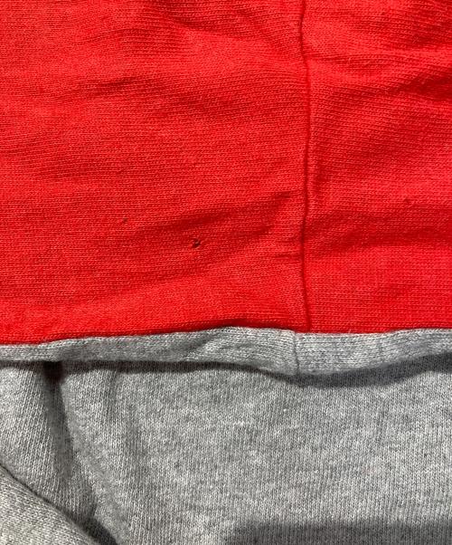 Champion（チャンピオン）Champion (チャンピオン) パーカー グレー×レッド サイズ:Lの古着・服飾アイテム