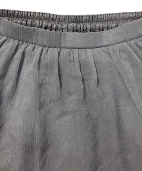 Lily Brown（リリーブラウン）Lily Brown (リリーブラウン) シアーフリルティアードスカート グレー サイズ:SIZE Freeの古着・服飾アイテム
