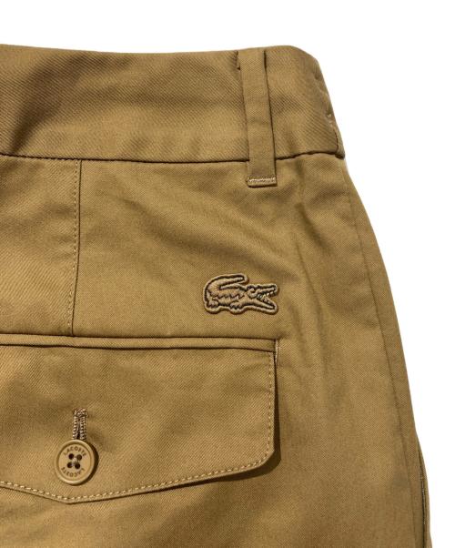 LACOSTE（ラコステ）LACOSTE (ラコステ) ダブルタックワイドスラックス ベージュ サイズ:SIZE 40(XL)の古着・服飾アイテム