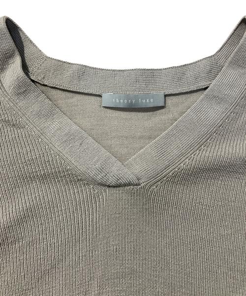 theory luxe（セオリーリュクス）theory luxe (セオリーリュクス) Vネックウールニット グレー サイズ:38の古着・服飾アイテム