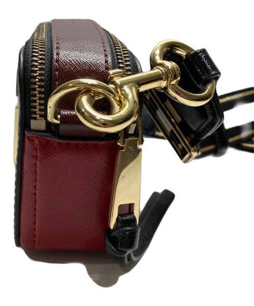 Marc by Marc Jacobs（マークバイマークジェイコブス）Marc by Marc Jacobs (マークバイマークジェイコブス) ショルダーバッグ レッド×ブラックの古着・服飾アイテム