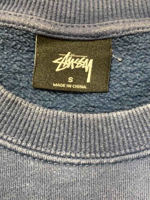 stussy（ステューシー）stussy (ステューシー) ロゴプリントクルーネックスウェット ネイビー サイズ:Sの古着・服飾アイテム