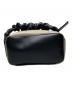 MARNI (マルニ) ボックスクラッチハンドバッグ ベージュ×ブラック：30000円
