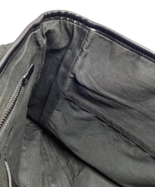 Vivienne Westwood（ヴィヴィアンウエストウッド）Vivienne Westwood (ヴィヴィアンウエストウッド) オーブメッセンジャーバッグ ブラウンの古着・服飾アイテム