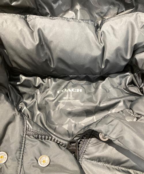 COACH（コーチ）COACH (コーチ) ミッド ダウン パッファー シアリングコート/ダウンコート ブラック サイズ:Mの古着・服飾アイテム