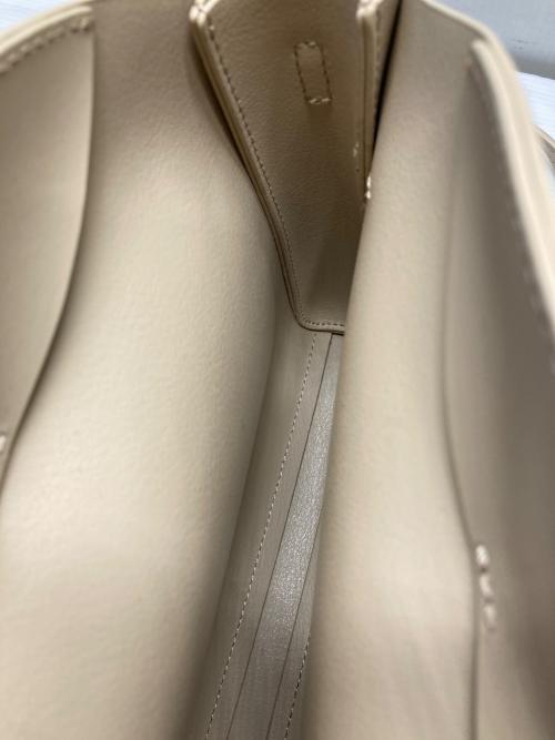 YAHKI（ヤーキ）YAHKI (ヤーキ) ショルダーバッグ ベージュの古着・服飾アイテム