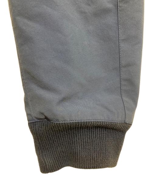 BARACUTA（バラクータ）BARACUTA (バラクータ) 裏地チェック柄ナイロンスイングトップ ブルー サイズ:38の古着・服飾アイテム