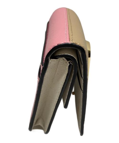 MARC JACOBS（マークジェイコブス）MARC JACOBS (マークジェイコブス) スナップショットコンパクトウォレット ベージュの古着・服飾アイテム