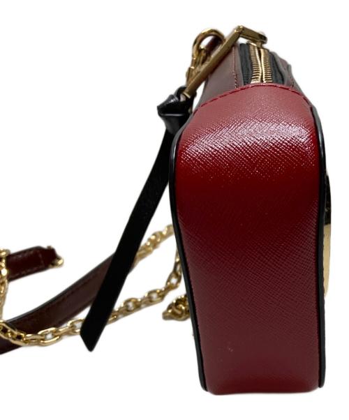 MARC JACOBS（マークジェイコブス）MARC JACOBS (マークジェイコブス) チェーンショルダーバッグ ブラック×レッドの古着・服飾アイテム