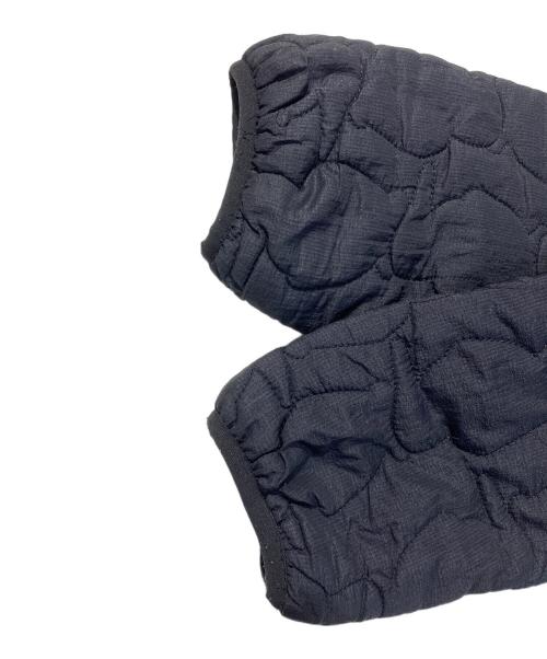 CHUMS（チャムス）CHUMS (チャムス) Stitch Light Padded Hoodie ブラック サイズ:Mの古着・服飾アイテム