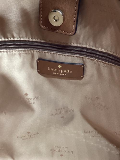 Kate Spade（ケイトスペード）Kate Spade (ケイトスペード) ピックスティッチラージショルダーバッグ ブラウンの古着・服飾アイテム