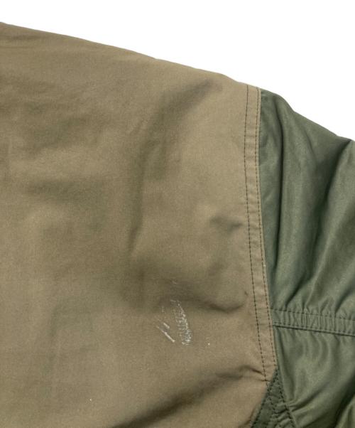 adidas（アディダス）adidas (アディダス) WHITE MOUNTAINEERING (ホワイトマウンテ二アニング) ブルゾンジャケット オリーブ サイズ:Lの古着・服飾アイテム