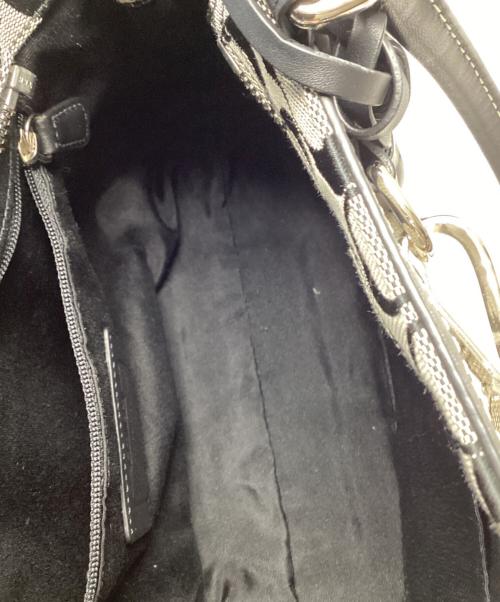COACH（コーチ）COACH (コーチ) シグネチャー ハンドバッグ ブラックの古着・服飾アイテム