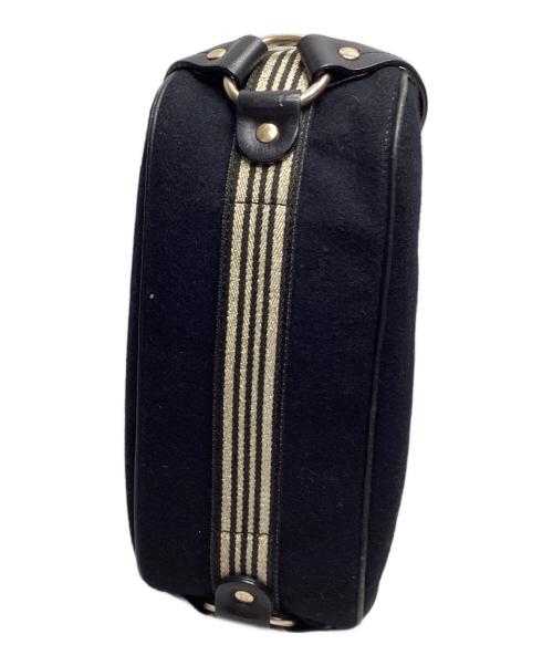 BURBERRY BLUE LABEL（バーバリー ブルー レーベル）BURBERRY BLUE LABEL (バーバリー ブルー レーベル) ワンショルダーバッグ ブラックの古着・服飾アイテム