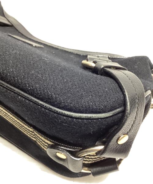 BURBERRY BLUE LABEL（バーバリー ブルー レーベル）BURBERRY BLUE LABEL (バーバリー ブルー レーベル) ワンショルダーバッグ ブラックの古着・服飾アイテム