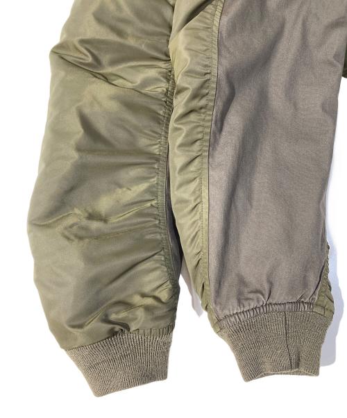 Carhartt WIP（カーハート ワーク イン プログレス）Carhartt WIP (カーハート ワーク イン プログレス) ASHTON BOMBER JACKET カーキ サイズ:Sの古着・服飾アイテム
