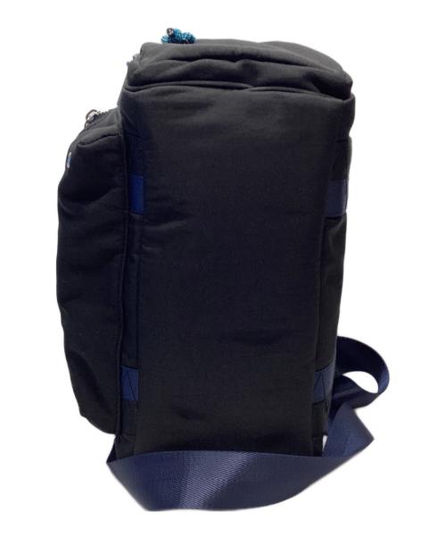 CTFK（コントロールフリーク）CTFK (コントロールフリーク) ミリタリーチャームボストンバッグ ブラックの古着・服飾アイテム