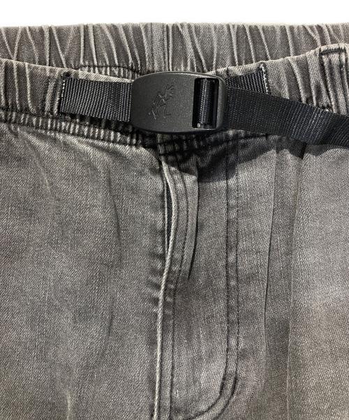 GRAMICCI（グラミチ）GRAMICCI (グラミチ) Adam et Rope (アダム エ ロペ) ダメージデニムパンツ ブラック サイズ:Lの古着・服飾アイテム