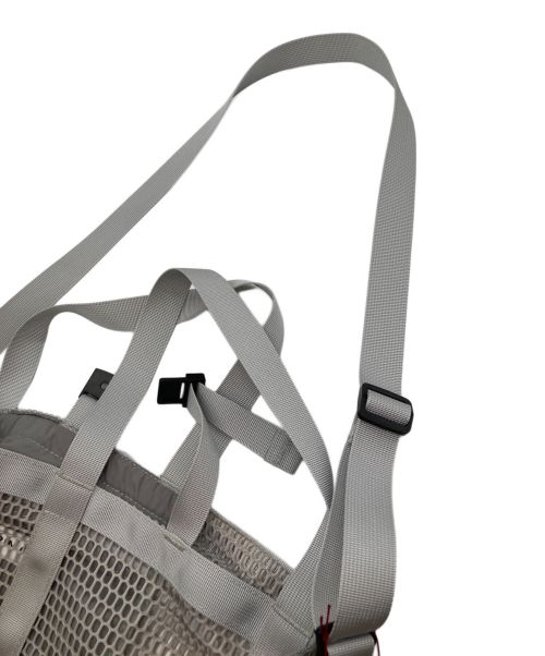 HeRIN.CYE（ヘリンドットサイ）HeRIN.CYE (ヘリンドットサイ) メッシュバッグ グレーの古着・服飾アイテム