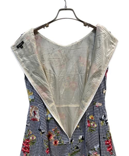 TOCCA（トッカ）TOCCA (トッカ) potted flowers 刺繍ワンピ ネイビーの古着・服飾アイテム