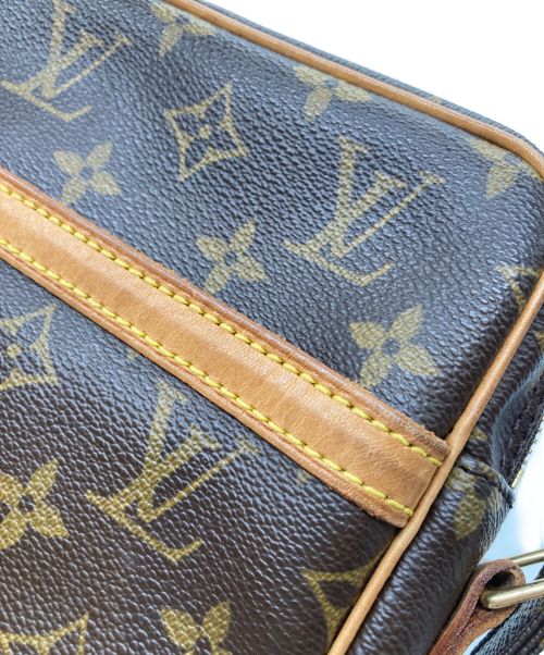 LOUIS VUITTON（ルイ ヴィトン）LOUIS VUITTON (ルイ ヴィトン) ショルダーバッグ ブラウンの古着・服飾アイテム
