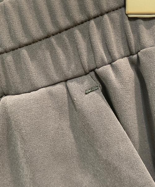 SOEJU（ソージュ）SOEJU (ソージュ) タックイージーパンツ グレー サイズ:Mの古着・服飾アイテム