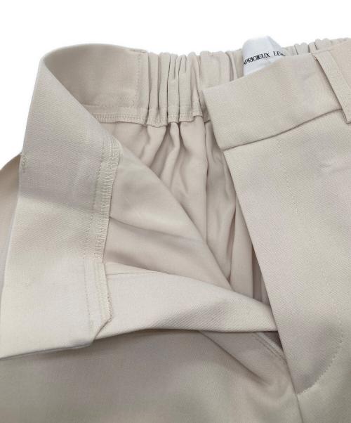 CAPRICIEUX LE'MAGE（カプリシューレマージュ）CAPRICIEUX LE'MAGE (カプリシューレマージュ) ワイドスラックス ベージュ サイズ:38 未使用品の古着・服飾アイテム