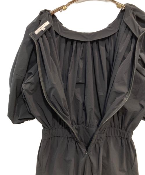 CADUNE（カデュネ）CADUNE (カデュネ) パフスリーブオールインワン ブラック サイズ:UK40の古着・服飾アイテム