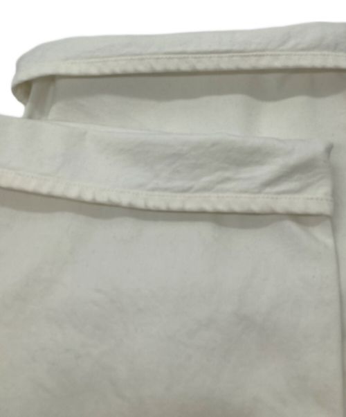 Tu es mon TRESOR（トゥ エ モン トレゾア）tu es mon tresor (トゥ エ モン トレゾア) The Topaz Jean ホワイト サイズ:W26の古着・服飾アイテム