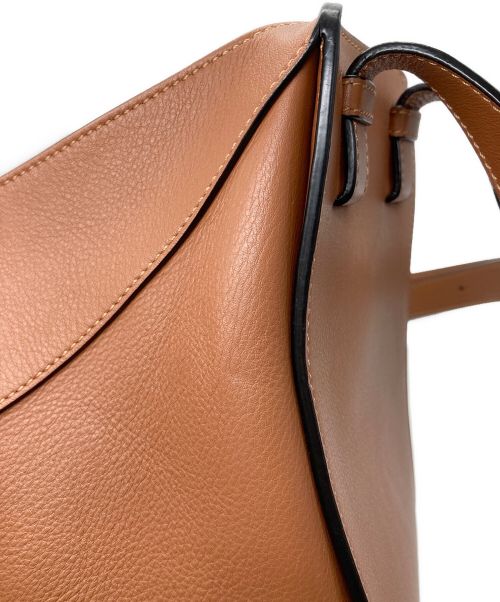 LOEWE（ロエベ）LOEWE (ロエベ) HAMMOCKBAG SMALL ブラウンの古着・服飾アイテム