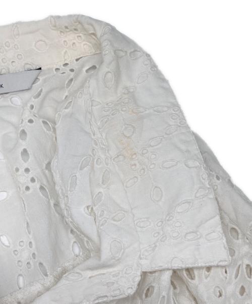 FRAMeWORK（フレームワーク）FRAMeWORK (フレームワーク) カットワーク刺繍半袖シャツ ホワイト サイズ:-の古着・服飾アイテム