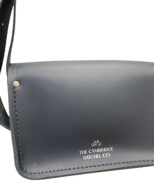 The Cambridge satchel co（ケンブリッジ・サッチェル）The Cambridge satchel co (ケンブリッジ・サッチェル) ショルダーバッグ ネイビーの古着・服飾アイテム