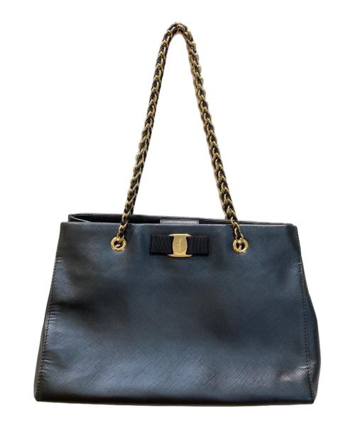 Salvatore Ferragamo（サルヴァトーレ フェラガモ）Salvatore Ferragamo (サルヴァトーレ フェラガモ) チェーンショルダーバッグ ブラックの古着・服飾アイテム