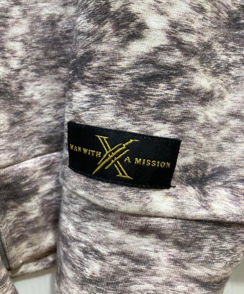 MAN WITH A MISSION（マンウィズアミッション）MAN WITH A MISSION (マンウィズアミッション) 10周年記念 ジップパーカー グレー サイズ:SIZE4の古着・服飾アイテム