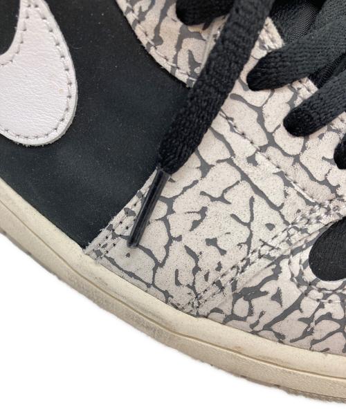 NIKE（ナイキ）NIKE (ナイキ) ローカットスニーカー アイボリー×ブラック サイズ:30cm 未使用品の古着・服飾アイテム