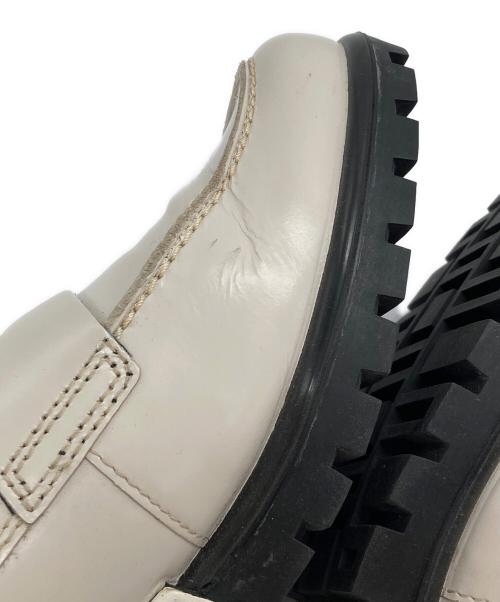 ECCO（エコー）ECCO (エコー) MOC-TOE PENNY LOAFER ホワイト サイズ:24cmの古着・服飾アイテム