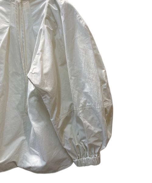 YORI（ヨリ）yori (ヨリ) ビックパフスリーブブラウス ホワイト サイズ:Fの古着・服飾アイテム