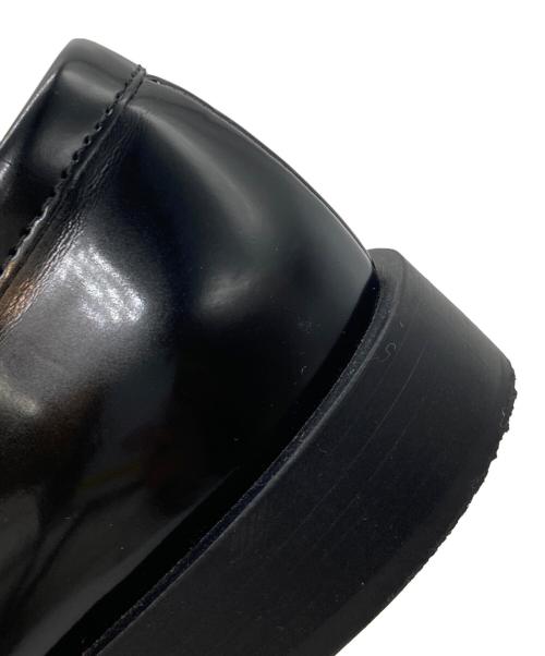 CHARLES & KEITH（チャールズアンドキース）CHARLES & KEITH (チャールズ＆キース) メタリックアクセントローファー ブラック サイズ:36の古着・服飾アイテム