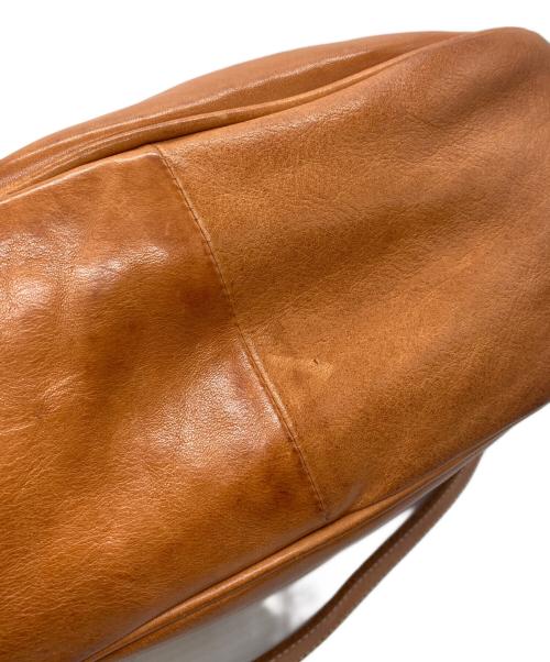 IL BISONTE（イル ビゾンテ）IL BISONTE (イル ビゾンテ) ショルダーバッグ ブラウンの古着・服飾アイテム