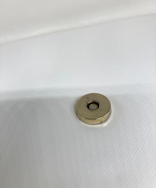 Yves Saint Laurent（イヴサンローラン）Yves Saint Laurent (イヴサンローラン) セカンドバッグ ホワイトの古着・服飾アイテム