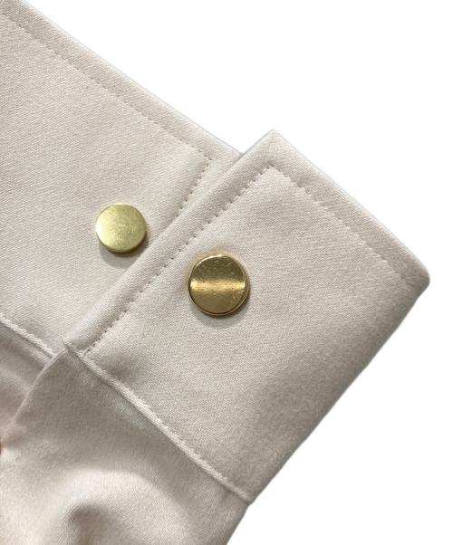 SEVEN TEN by MIHO KAWAHITO（セブン テン バイ ミホ カワヒト）SEVEN TEN by MIHO KAWAHITO (セブン テン バイ ミホ カワヒト) ミリタリーボウタイジャケット アイボリー サイズ:Mの古着・服飾アイテム