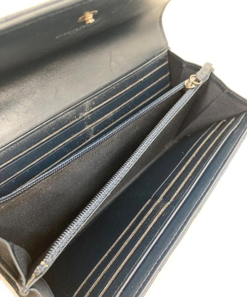 CHANEL（シャネル）CHANEL (シャネル) ボーイシャネル ラムスキンロングウォレット ネイビーの古着・服飾アイテム