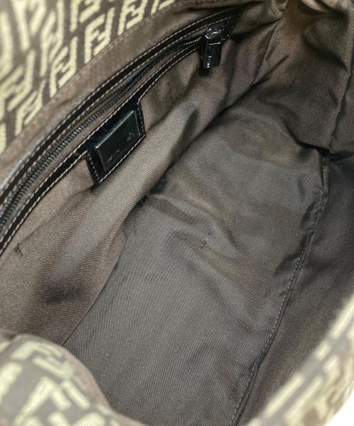 FENDI（フェンディ）FENDI (フェンディ) ショルダーバッグ ブラウンの古着・服飾アイテム