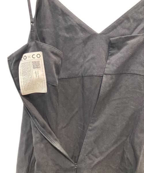 co×co（ココ）CO×CO (ココ) キャミソールワンピース ブラック サイズ:FREEの古着・服飾アイテム